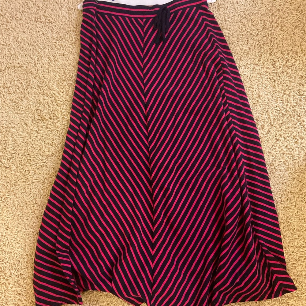 ❌ SALE ❌ Talbots Chevron print long skirt